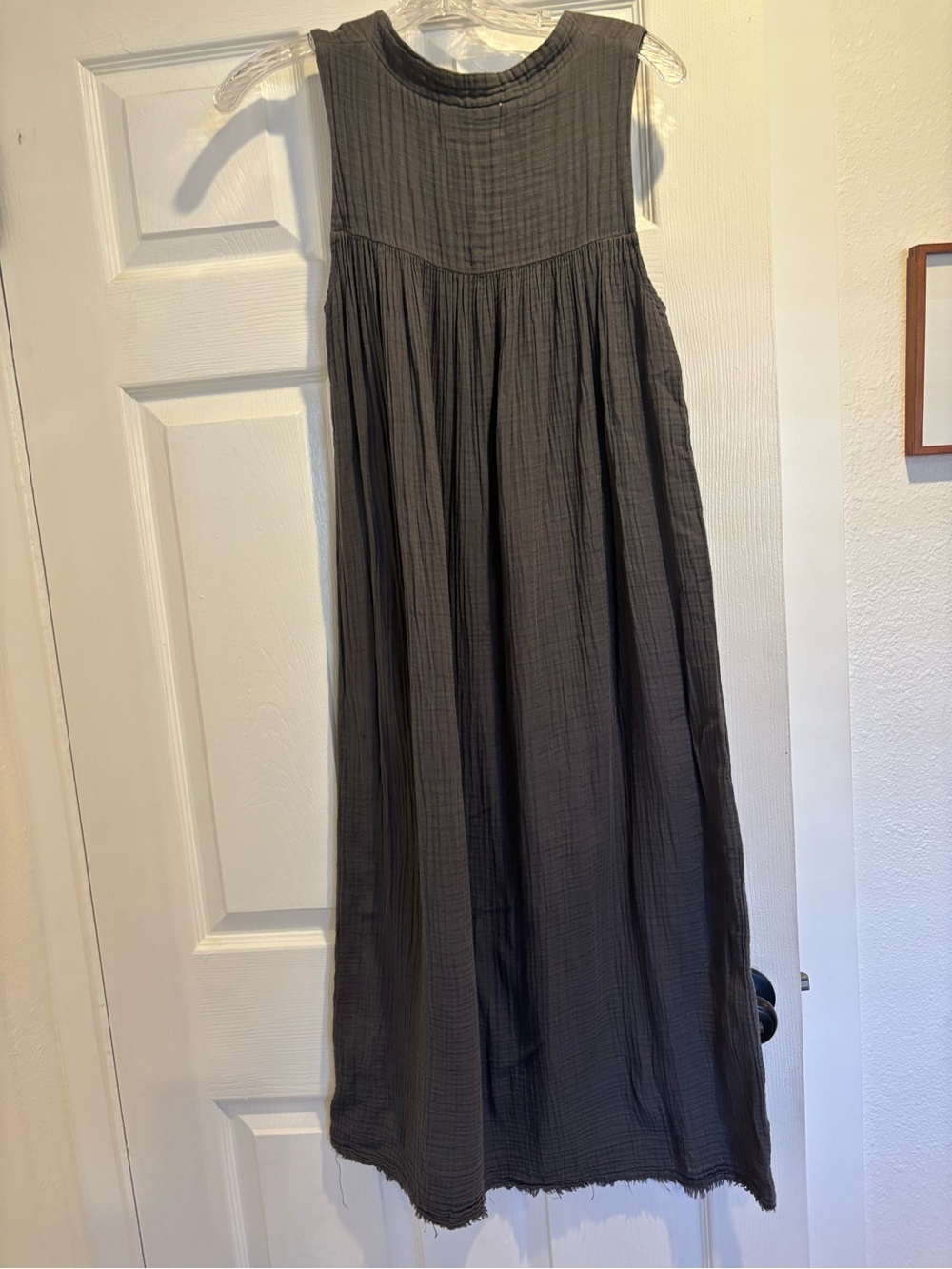 Go Gently Cotton Gauze Midi Dress in Charcoal Gray - Picture 4 of 4